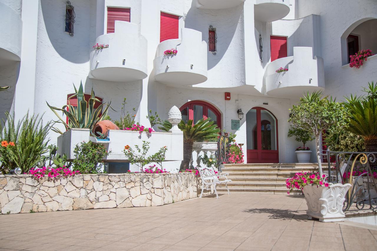 Assinos Palace Hotel Giardini-Naxos Exterior foto